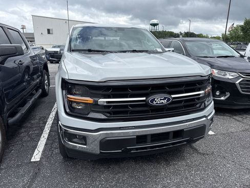New 2026 Ford F150 XLT w/ Equipment Group 302A MID RWD image 3