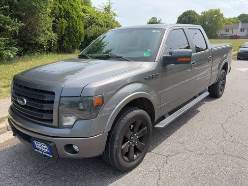 Used 2014 Ford F150 FX4 w/ Equipment Group 402A Luxury AWD/4WD image 2