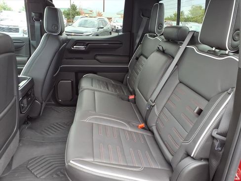 Used 2025 GMC Sierra 1500 AT4X w/ AT4X AEV Edition image 8