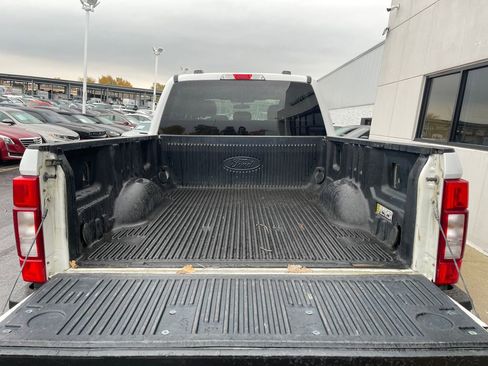 Used 2021 Ford F250 XLT w/ FX4 Off-Road Package image 22
