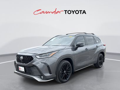 Used 2023 Toyota Highlander XSE