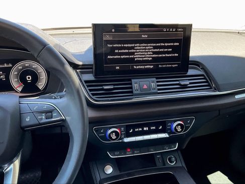 Used 2023 Audi Q5 2.0T Premium Plus w/ Premium Plus Package AWD/4WD image 7