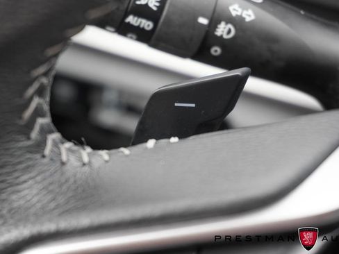 Used 2022 Subaru Impreza 2.0i Limited w/ Popular Package #2 image 27