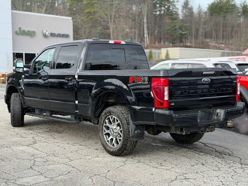 Used 2022 Ford F350 Lariat image 3