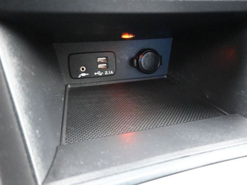 Used 2023 Subaru Crosstrek 2.0i Premium image 20