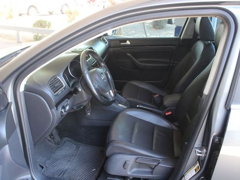 Used 2014 Volkswagen Jetta TDI FWD image 9