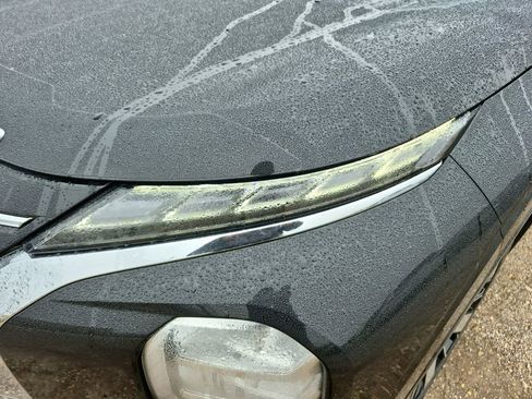 New 2026 Mitsubishi Outlander SE FWD image 10