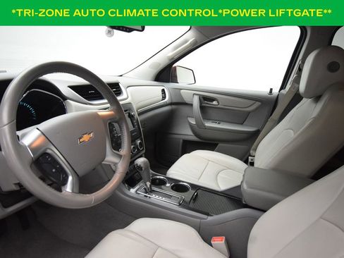 Used 2016 Chevrolet Traverse LT AWD/4WD image 8