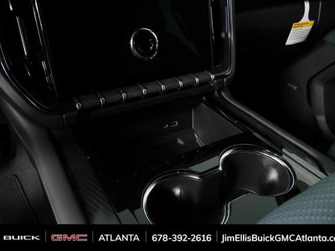 New 2026 GMC Yukon AT4 w/ AT4 Premium Plus Package AWD/4WD image 18