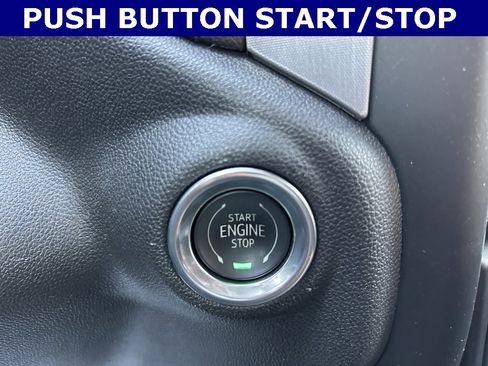 Used 2020 GMC Sierra 1500 SLE w/ SLE Value Package image 12