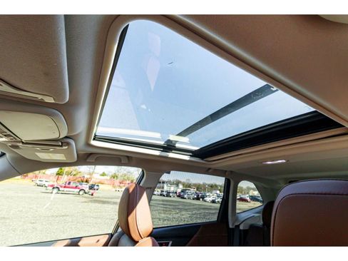 Used 2022 Subaru Forester Touring image 16