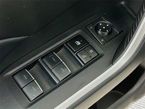Used 2024 Toyota RAV4 XLE image 18
