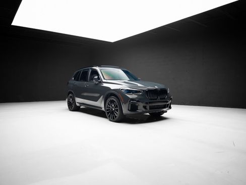 Used 2023 BMW X5 M50i w/ Executive Package AWD/4WD image 87