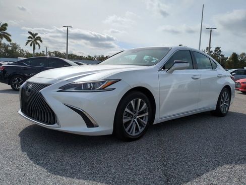 Used 2021 Lexus ES 350 w/ Premium Package image 2