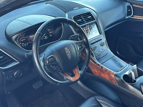 Used 2017 Lincoln MKX Reserve w/ Lincoln MKX Climate Package image 21