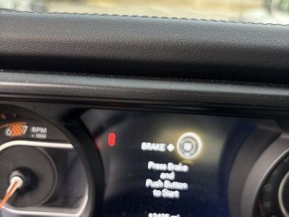 Used 2025 Jeep Wrangler Unlimited Rubicon