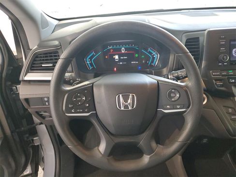 Used 2021 Honda Odyssey LX image 17