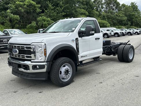 New 2025 Ford F600 4x4 Regular Cab Super Duty w/ XL Chrome Package image 1