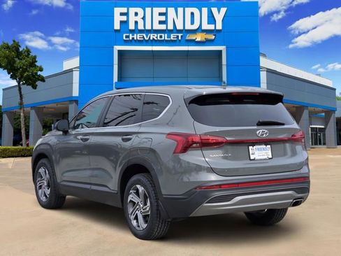 Used 2023 Hyundai Santa Fe SE w/ Winter Weather Package image 5