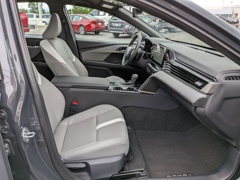 Used 2026 Toyota Camry SE w/ Multimedia Upgrade Package FWD image 31