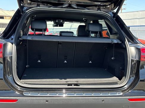 Used 2025 Mercedes-Benz GLA 250 image 24
