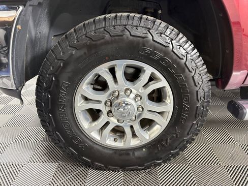 Used 2017 RAM 3500 Laramie w/ Convenience Group image 12