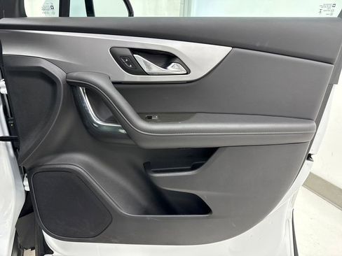 Used 2023 Chevrolet Blazer LT image 8