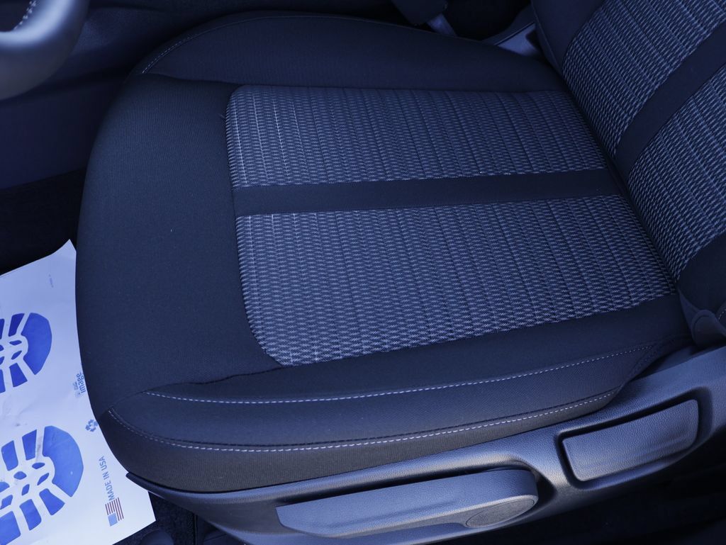 New 2026 Kia Sorento LX FWD image 28
