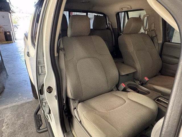 Used 2016 Nissan Frontier SV w/ SV Value Truck Package AWD/4WD image 22