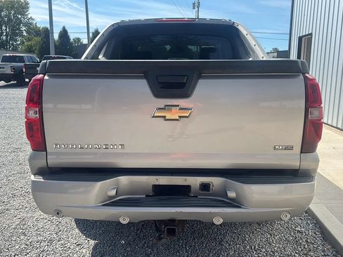Used 2007 Chevrolet Avalanche LTZ w/ LTZ Preferred Equipment Group AWD/4WD image 4