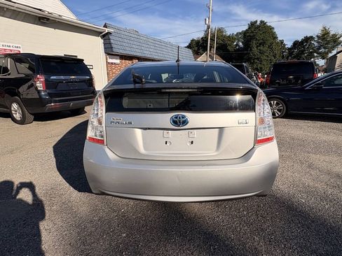 Used 2010 Toyota Prius FWD image 9