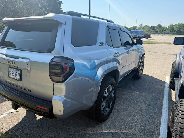 Used 2025 Toyota 4Runner TRD Sport Premium AWD/4WD image 8