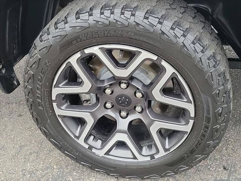 Certified 2025 RAM 1500 Laramie AWD/4WD image 22