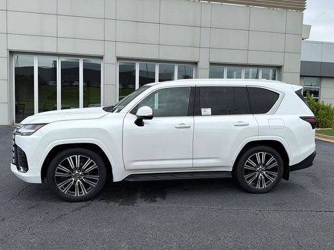 New 2026 Lexus LX 700h Luxury AWD/4WD image 3