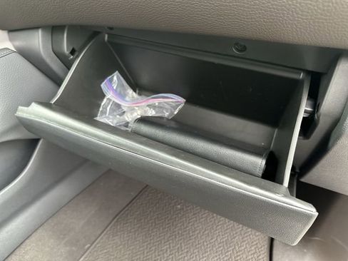 Certified 2022 GMC Yukon XL Denali image 30