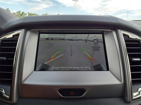 Used 2022 Ford Ranger XLT w/ Equipment Group 301A Mid image 19