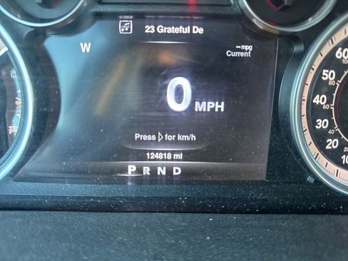 Used 2016 RAM 1500 Laramie w/ Convenience Group image 14