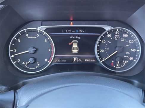 Used 2025 Nissan Sentra SV image 29