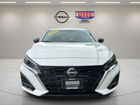 Certified 2025 Nissan Altima 2.5 S FWD image 6