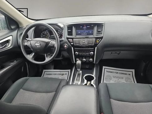 Used 2018 Nissan Pathfinder S AWD/4WD image 14