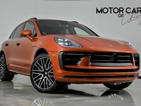 Used 2023 Porsche Macan S AWD/4WD image 1