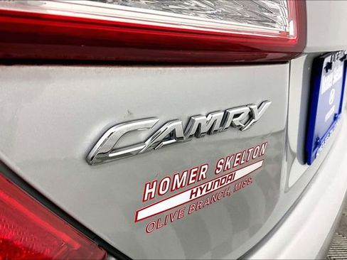 Used 2012 Toyota Camry SE image 14