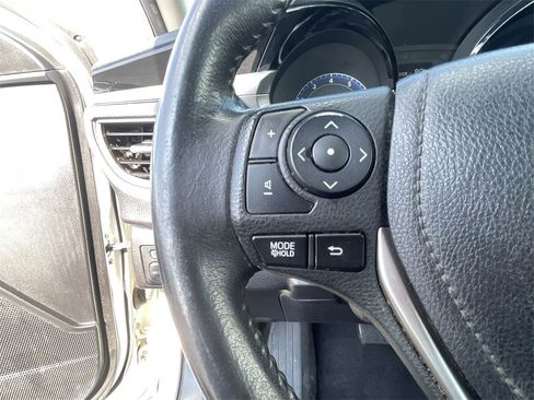 Used 2014 Toyota Corolla S image 16