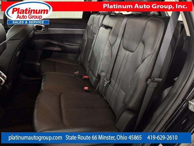 Used 2022 Kia Sorento S FWD image 28