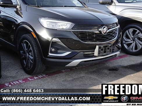 Used 2023 Buick Encore GX Select FWD image 2