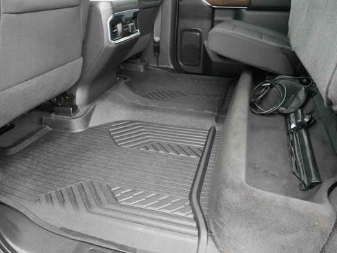 Used 2021 GMC Sierra 1500 Elevation w/ X31 Off-Road Package image 18