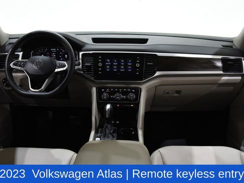 Used 2023 Volkswagen Atlas SE image 8