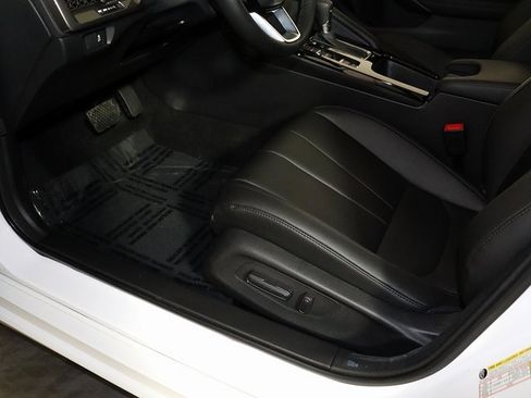 Used 2026 Acura Integra Base image 23