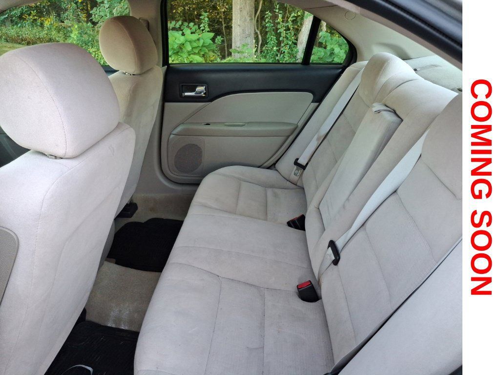 Used 2008 Ford Fusion S FWD image 9