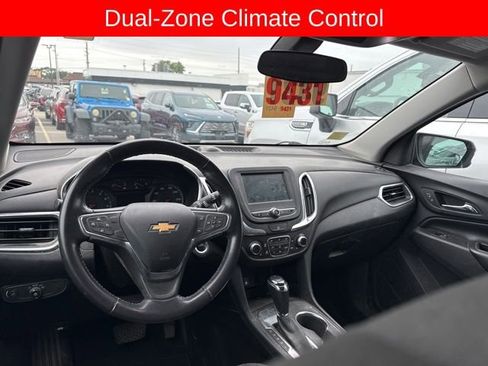 Used 2018 Chevrolet Equinox LT FWD image 8